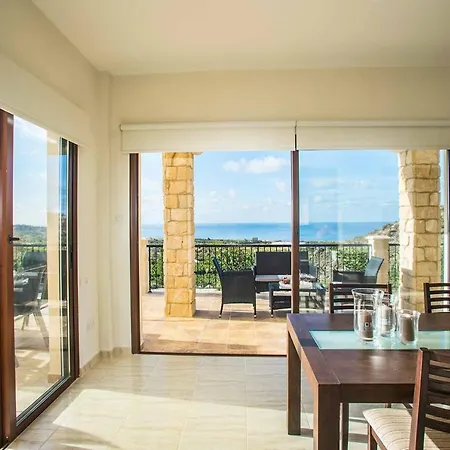 Villa Blue Jadeite Kissonerga
