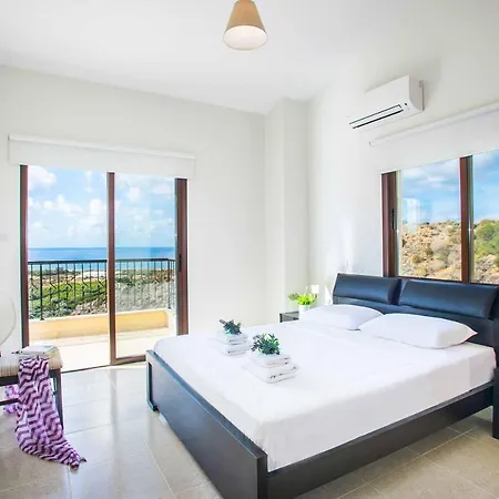 Villa Blue Jadeite Kissonerga
